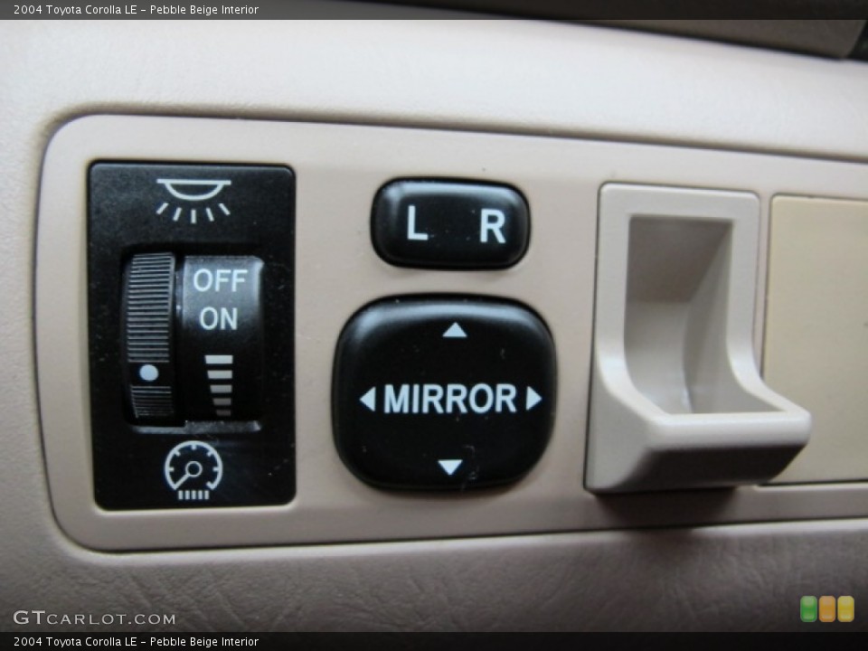 Pebble Beige Interior Controls for the 2004 Toyota Corolla LE #76629858