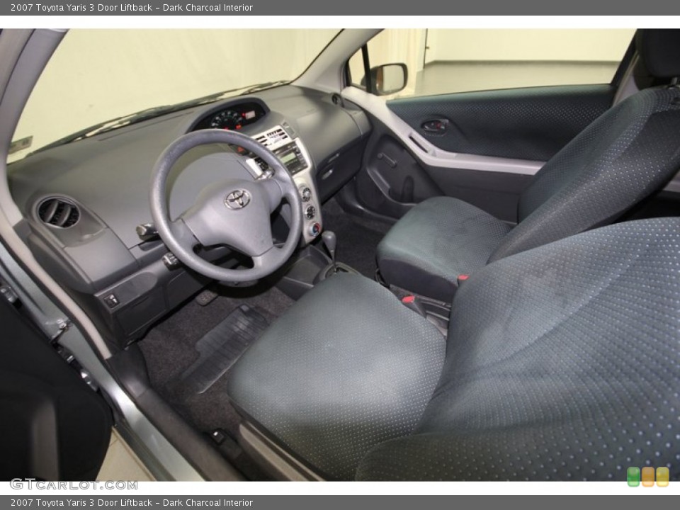 Dark Charcoal Interior Photo for the 2007 Toyota Yaris 3 Door Liftback #76630216