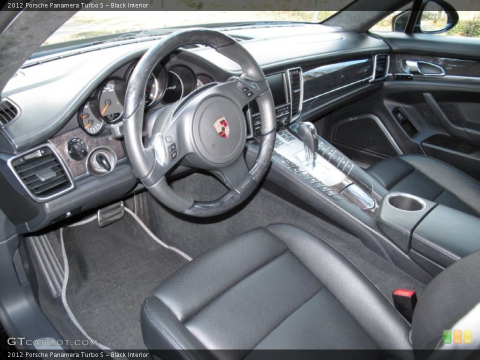 Black Interior Photo for the 2012 Porsche Panamera Turbo S #76645227