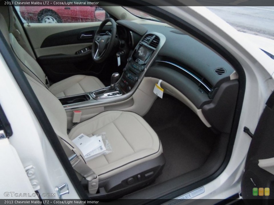 Cocoa/Light Neutral Interior Photo for the 2013 Chevrolet Malibu LTZ #76647150