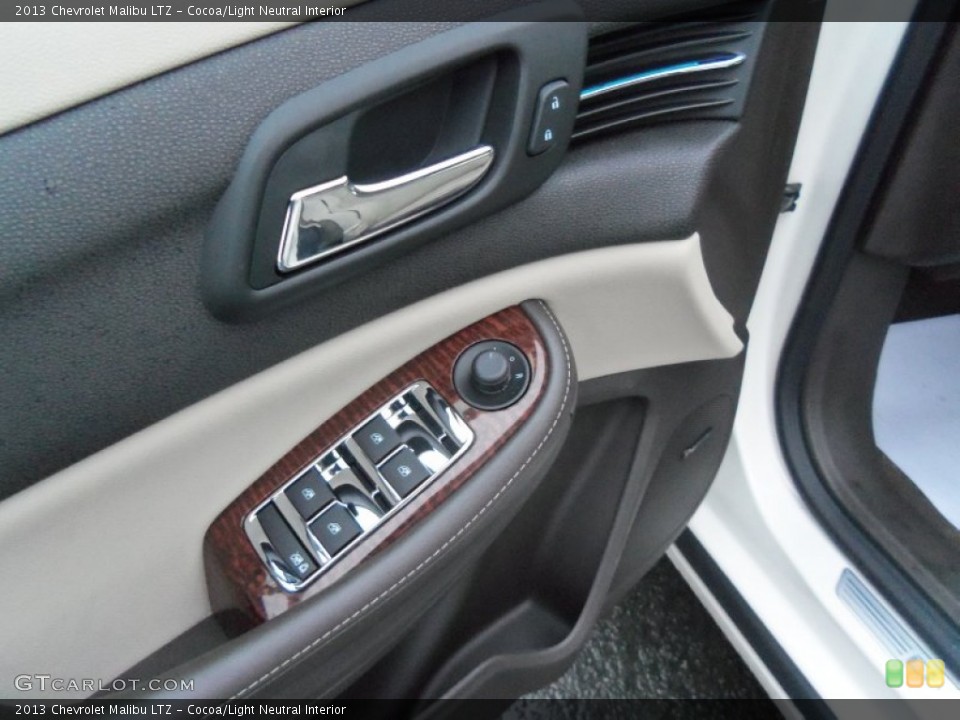 Cocoa/Light Neutral Interior Controls for the 2013 Chevrolet Malibu LTZ #76647211