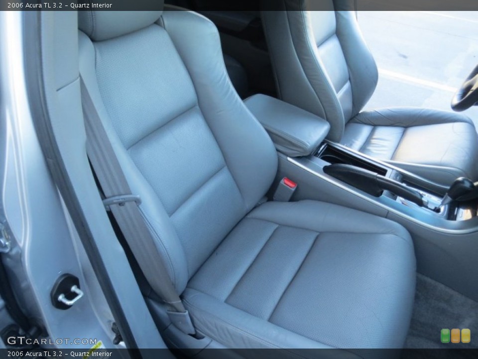 Quartz Interior Photo for the 2006 Acura TL 3.2 #76649532