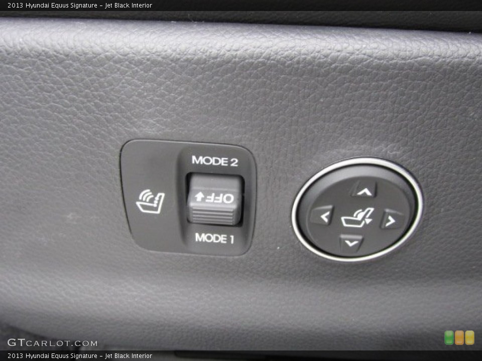 Jet Black Interior Controls for the 2013 Hyundai Equus Signature #76660470