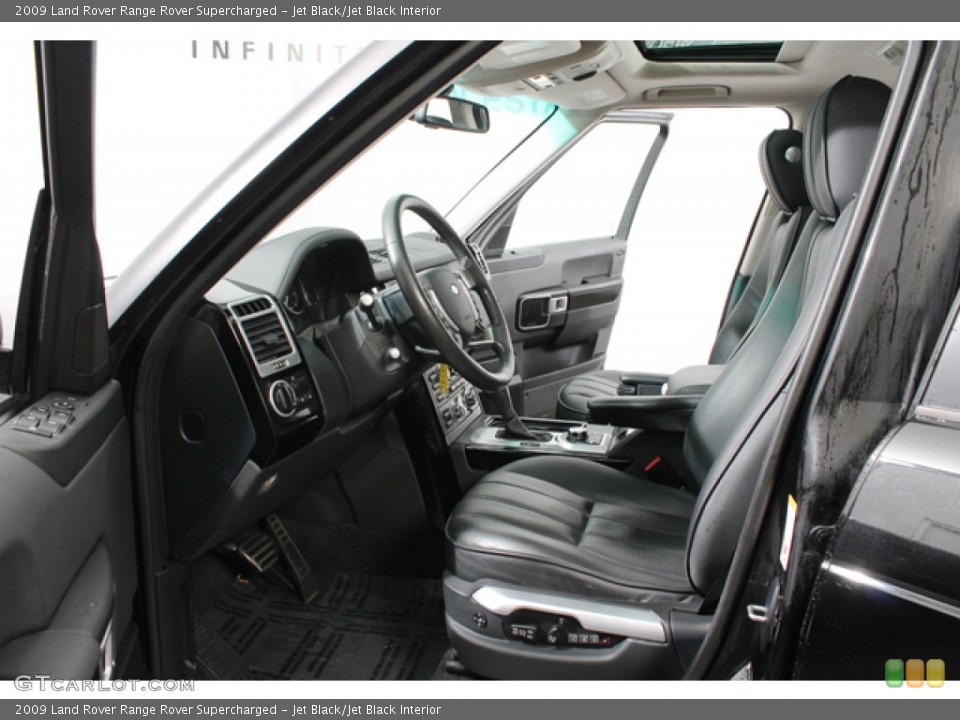 Jet Black/Jet Black Interior Photo for the 2009 Land Rover Range Rover Supercharged #76670328