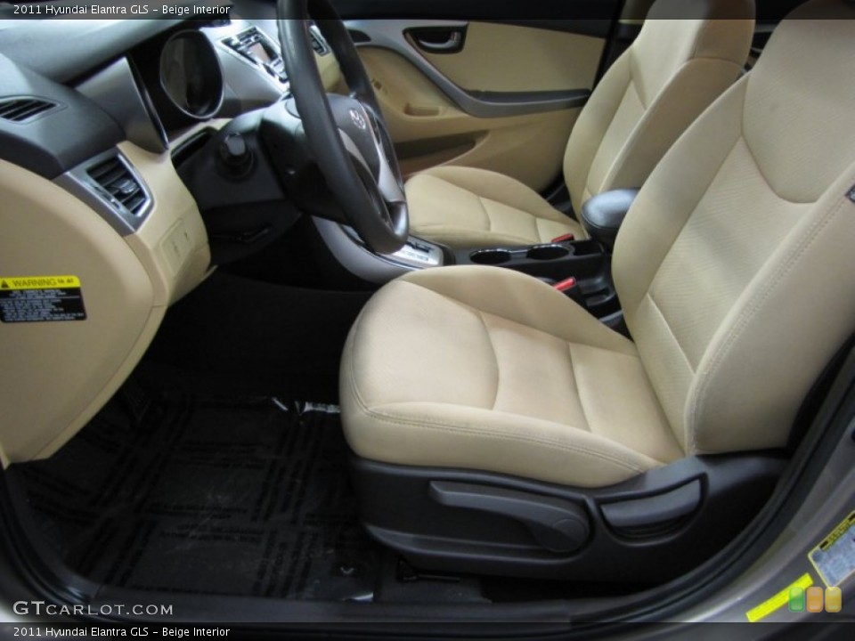 Beige Interior Photo for the 2011 Hyundai Elantra GLS #76673916