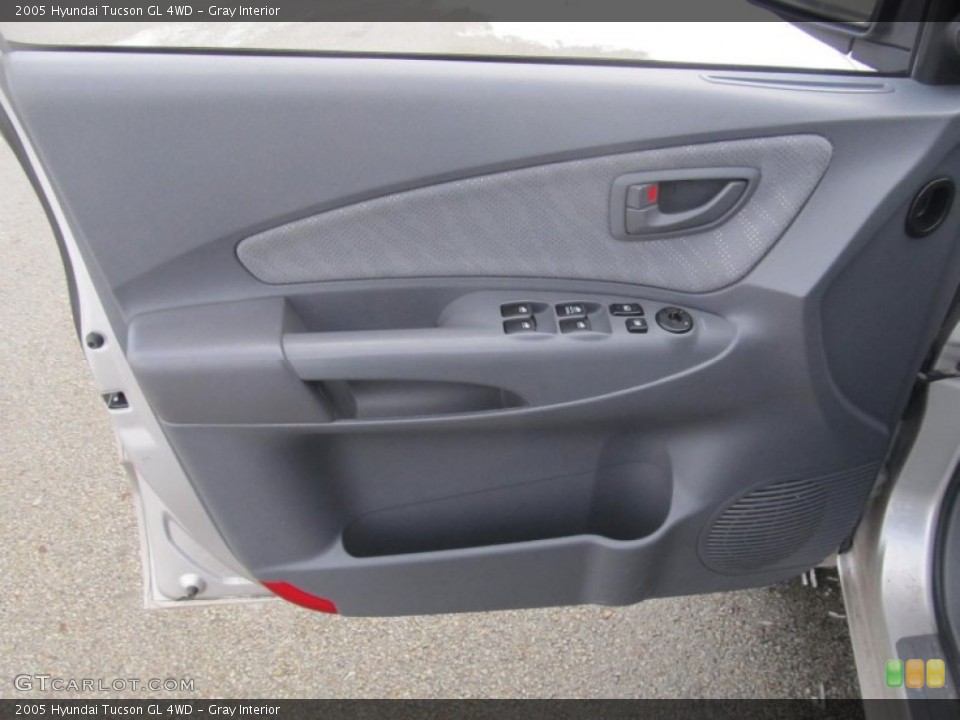 Gray Interior Door Panel for the 2005 Hyundai Tucson GL 4WD #76692238