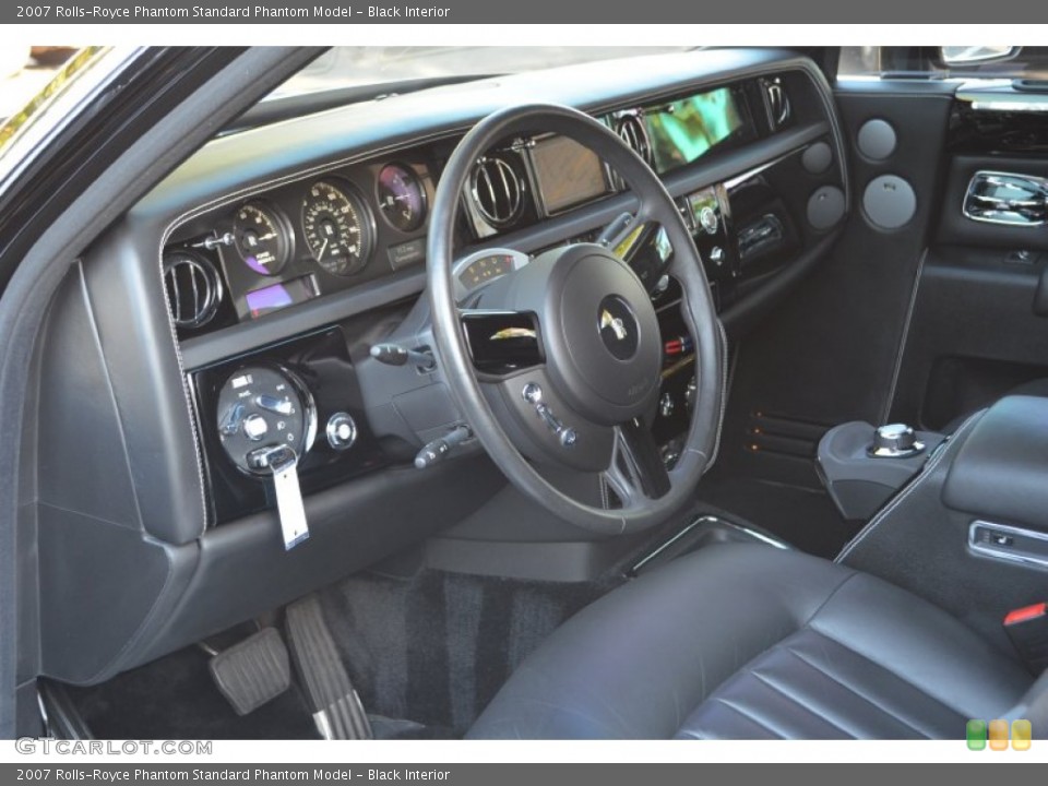 Black Interior Photo for the 2007 Rolls-Royce Phantom  #76700144