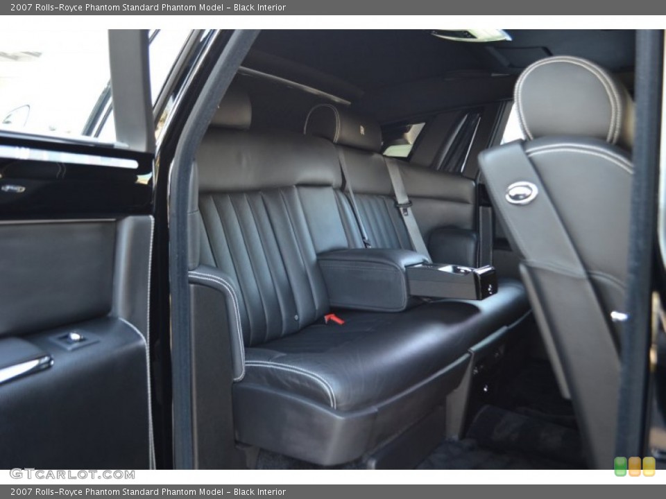 Black Interior Rear Seat for the 2007 Rolls-Royce Phantom  #76700284