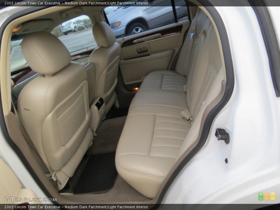 Medium Dark Parchment/Light Parchment Interior Rear Seat for the 2003 Lincoln Town Car Executive #76714923