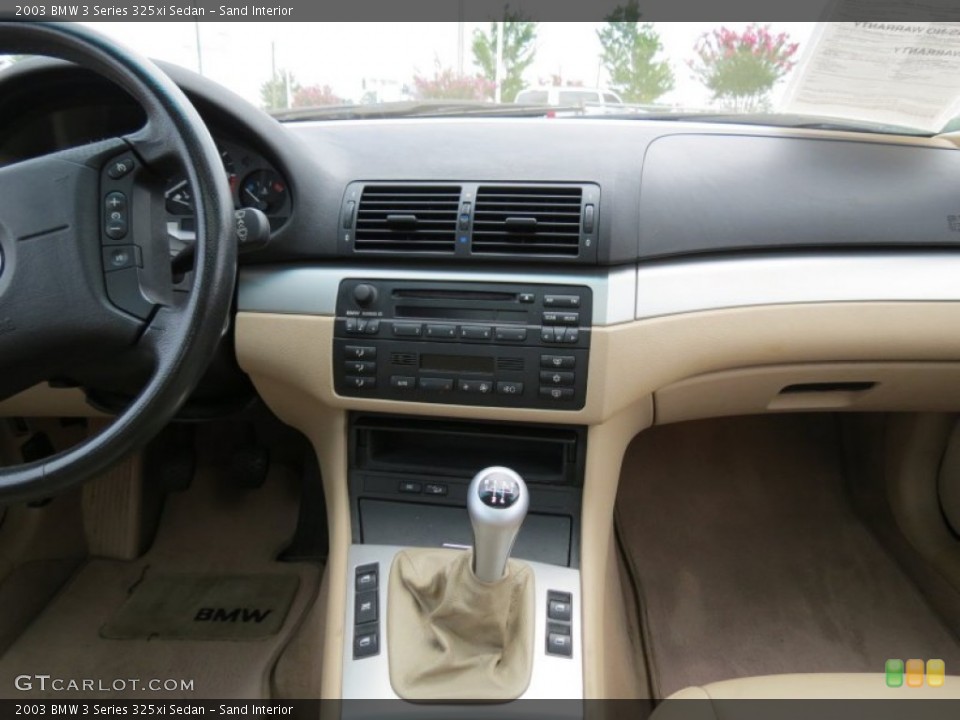 Sand Interior Dashboard for the 2003 BMW 3 Series 325xi Sedan #76716907