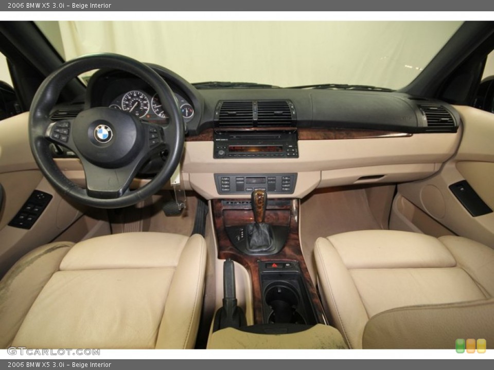 Beige Interior Dashboard for the 2006 BMW X5 3.0i #76717975