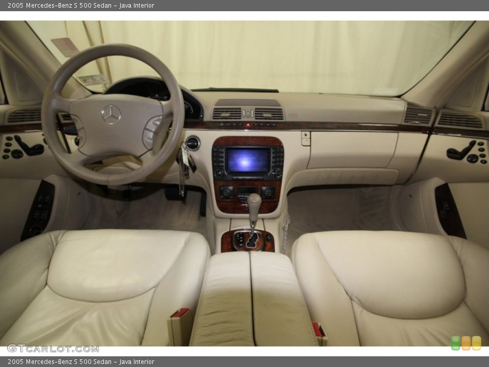 Java Interior Dashboard for the 2005 Mercedes-Benz S 500 Sedan #76718563