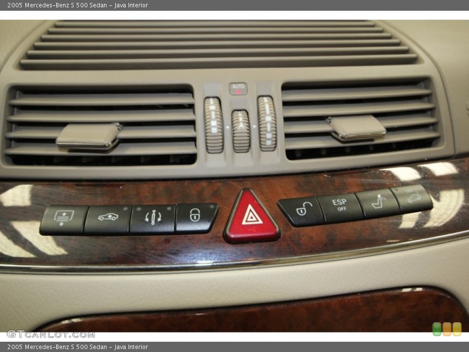 Java Interior Controls for the 2005 Mercedes-Benz S 500 Sedan #76718962