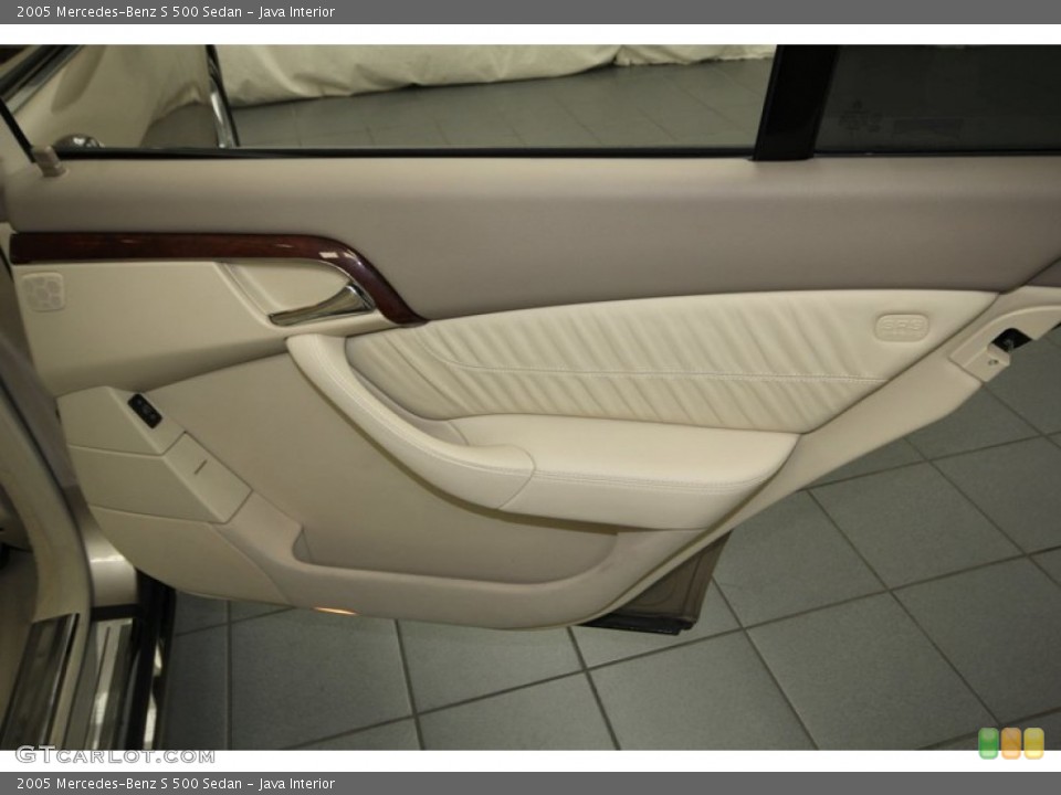 Java Interior Door Panel for the 2005 Mercedes-Benz S 500 Sedan #76719211