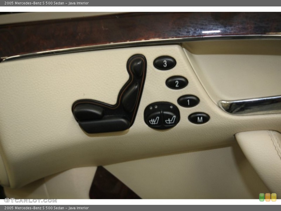 Java Interior Controls for the 2005 Mercedes-Benz S 500 Sedan #76719349