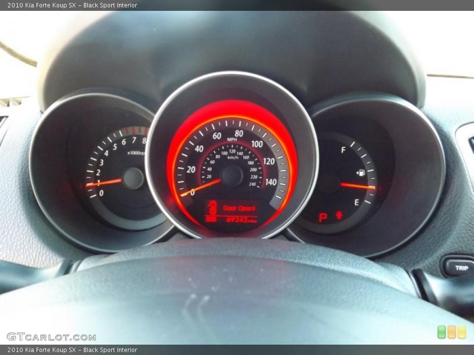Black Sport Interior Gauges for the 2010 Kia Forte Koup SX #76737301