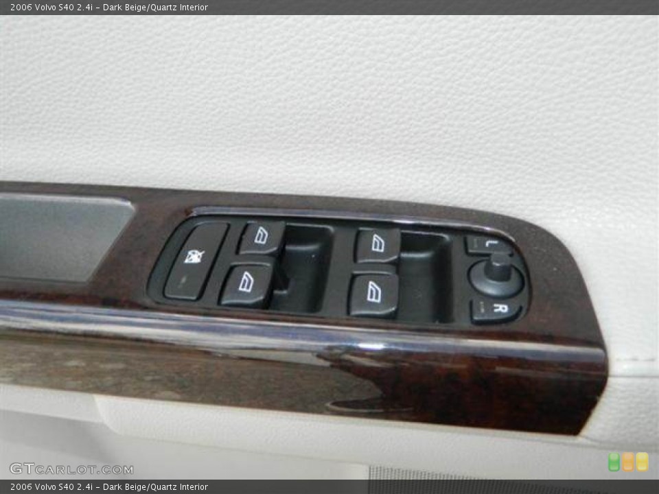 Dark Beige/Quartz Interior Controls for the 2006 Volvo S40 2.4i #76741020