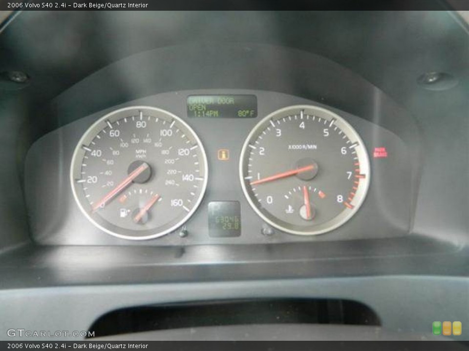 Dark Beige/Quartz Interior Gauges for the 2006 Volvo S40 2.4i #76741042
