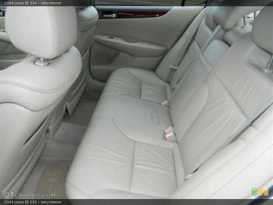 Ivory Interior Rear Seat for the 2004 Lexus ES 330 #76748170