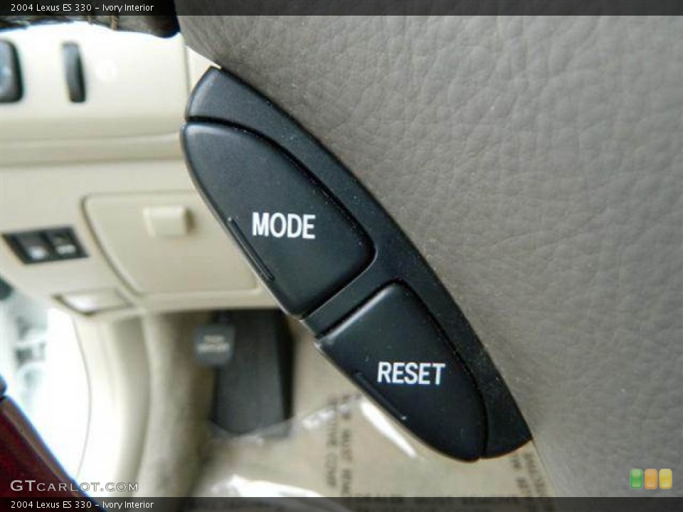Ivory Interior Controls for the 2004 Lexus ES 330 #76748432