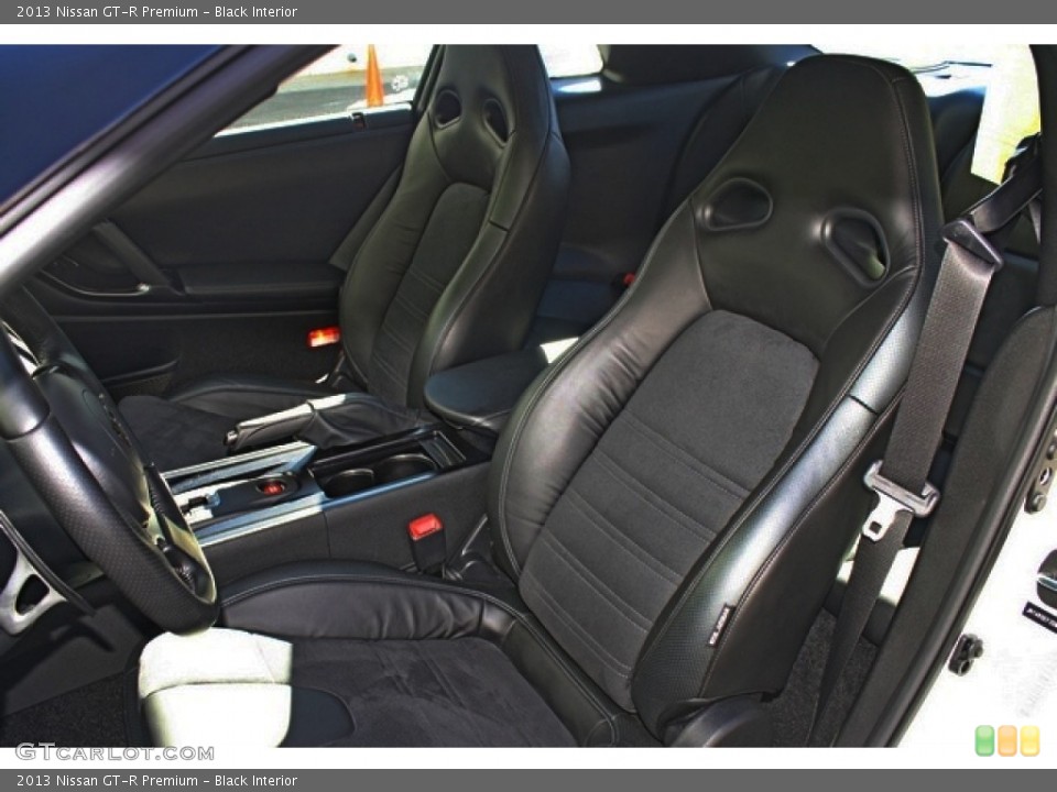 Black Interior Front Seat for the 2013 Nissan GT-R Premium #76754588