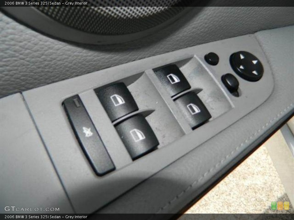 Grey Interior Controls for the 2006 BMW 3 Series 325i Sedan #76762367