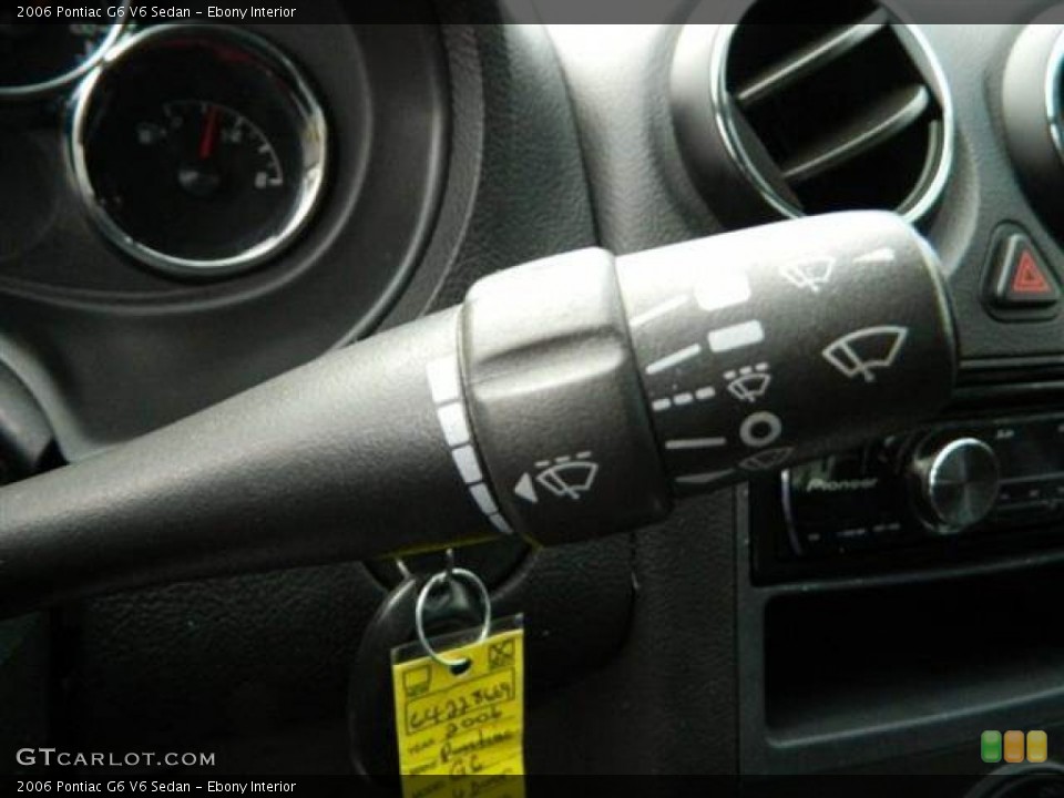 Ebony Interior Controls for the 2006 Pontiac G6 V6 Sedan #76765184