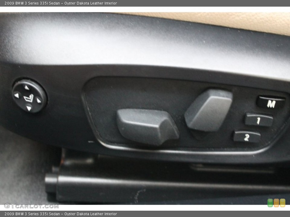 Oyster Dakota Leather Interior Controls for the 2009 BMW 3 Series 335i Sedan #76776575