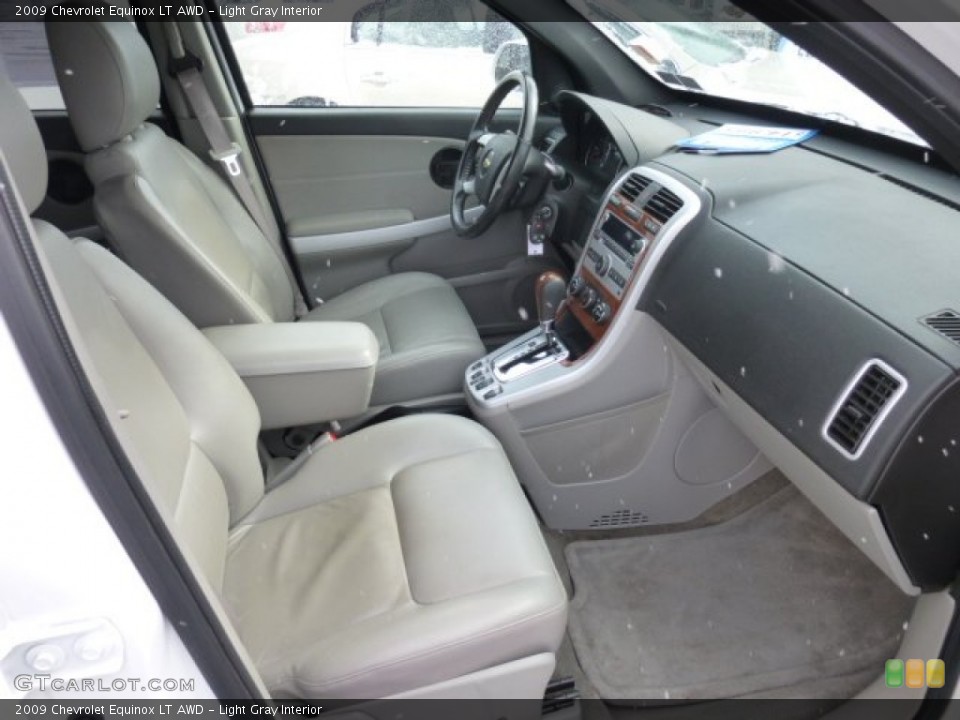Light Gray Interior Photo for the 2009 Chevrolet Equinox LT AWD #76788608