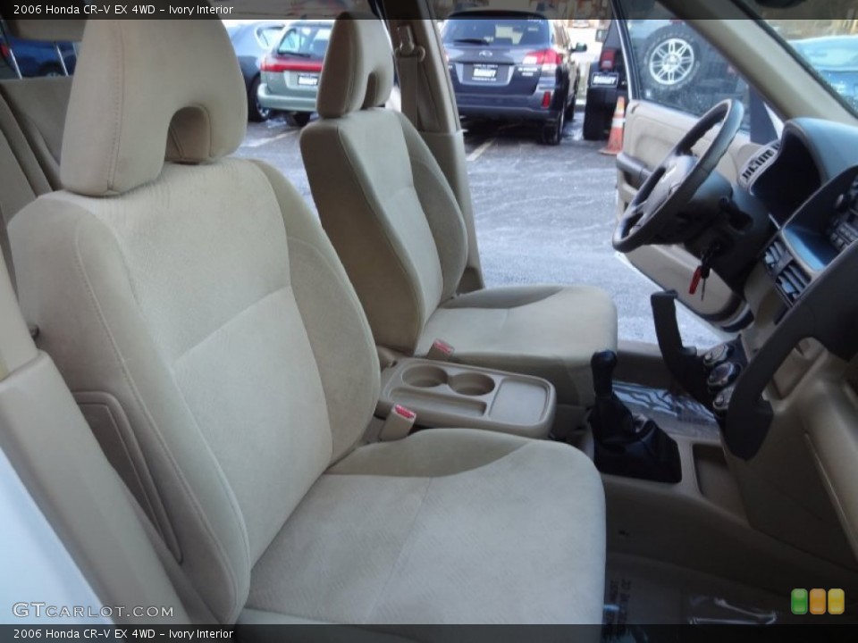 Ivory Interior Photo for the 2006 Honda CR-V EX 4WD #76790313