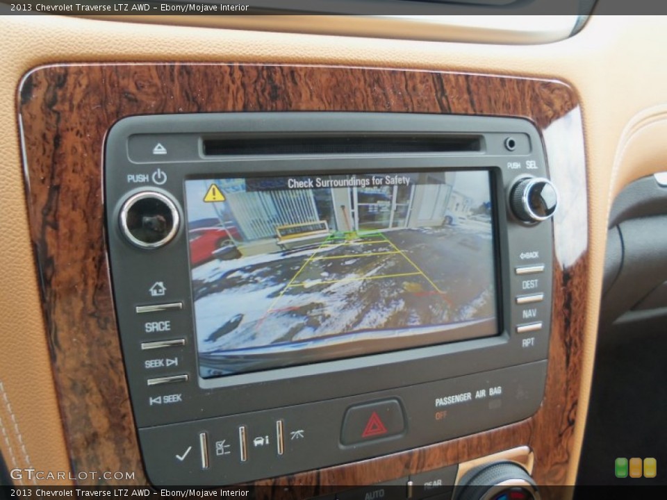 Ebony/Mojave Interior Controls for the 2013 Chevrolet Traverse LTZ AWD #76791936