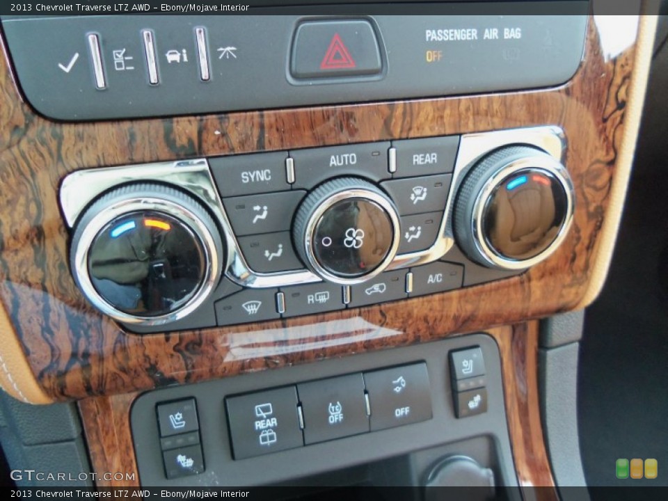 Ebony/Mojave Interior Controls for the 2013 Chevrolet Traverse LTZ AWD #76792037