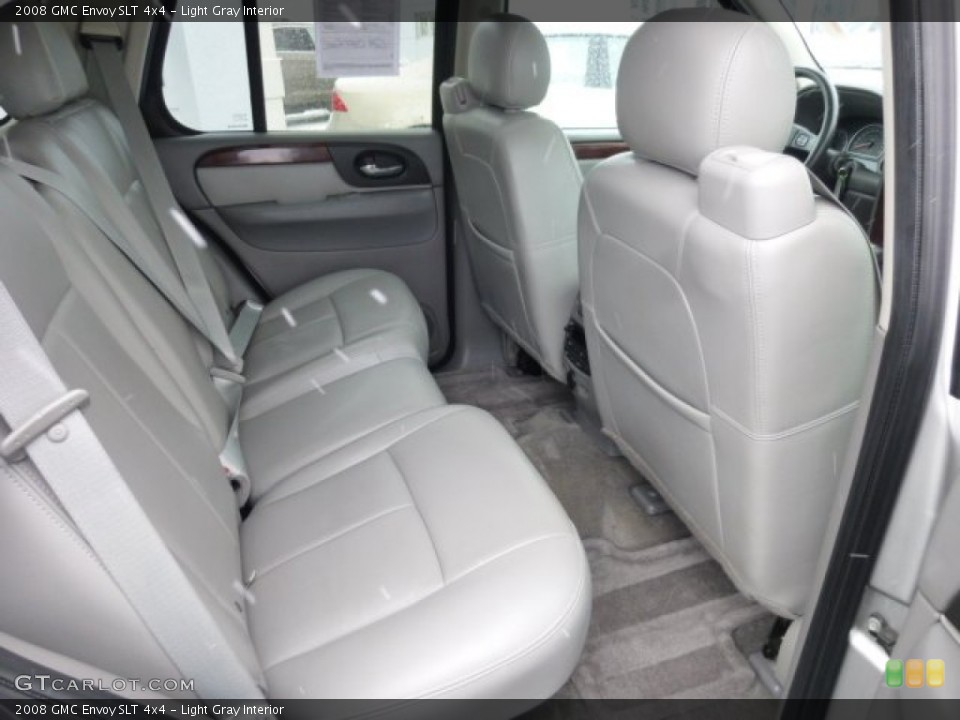 Light Gray Interior Rear Seat for the 2008 GMC Envoy SLT 4x4 #76792970