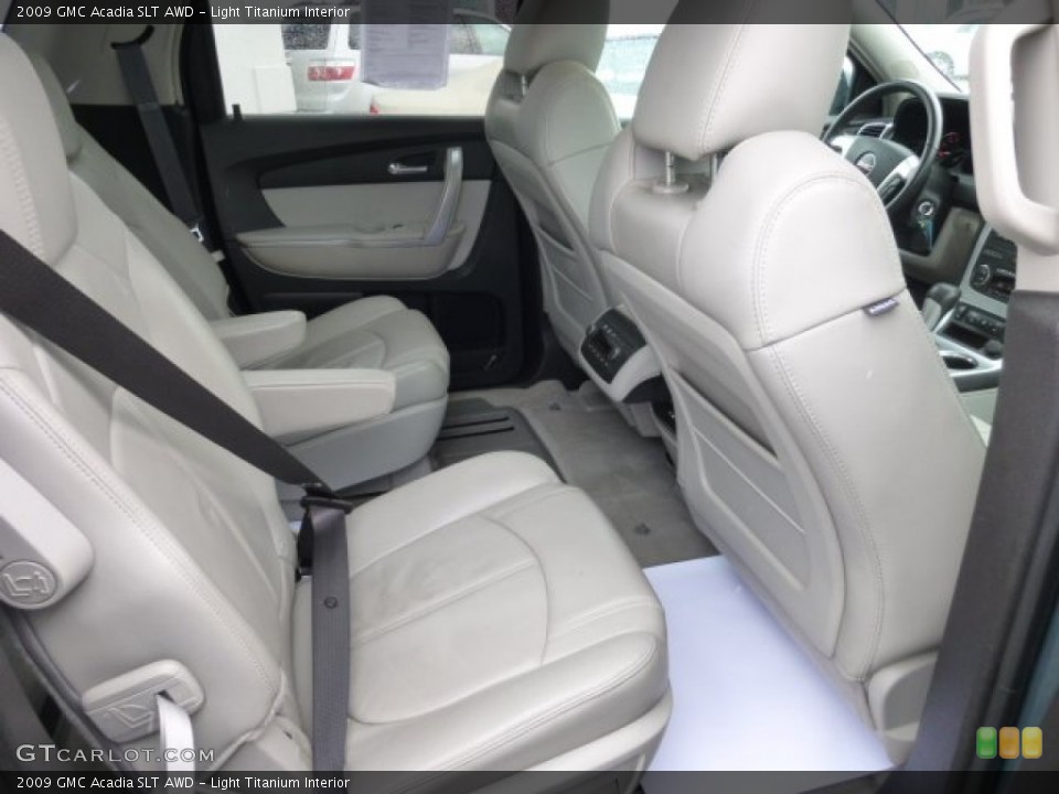 Light Titanium Interior Rear Seat for the 2009 GMC Acadia SLT AWD #76795200
