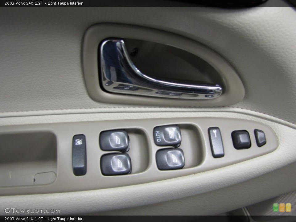 Light Taupe Interior Controls for the 2003 Volvo S40 1.9T #76802693