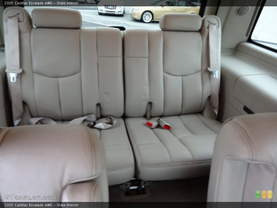 Shale Interior Rear Seat for the 2005 Cadillac Escalade AWD #76805073