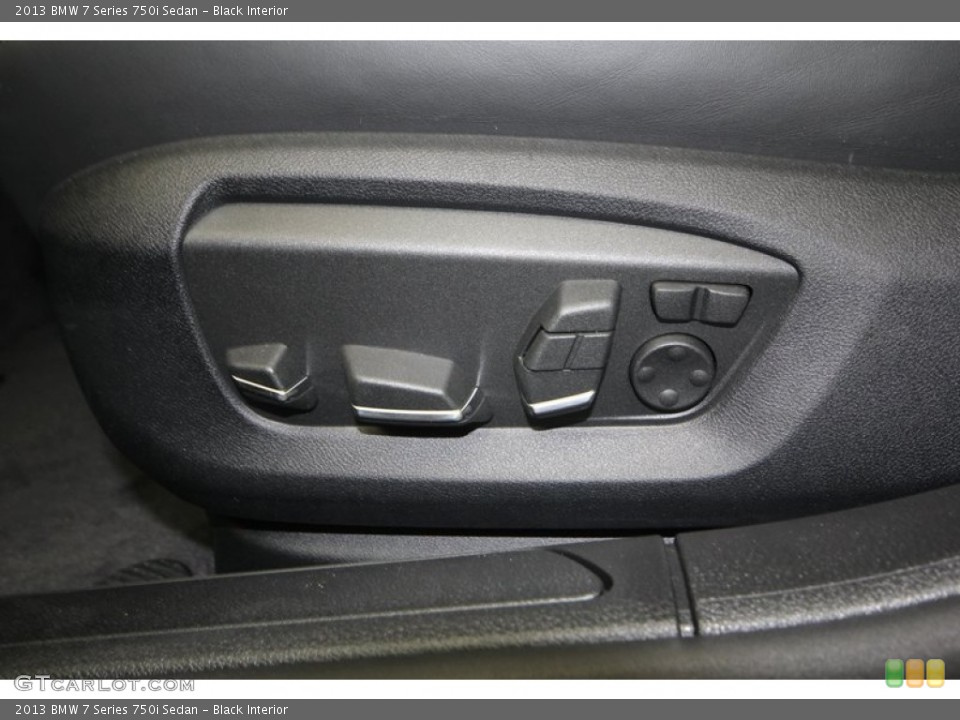Black Interior Controls for the 2013 BMW 7 Series 750i Sedan #76805622