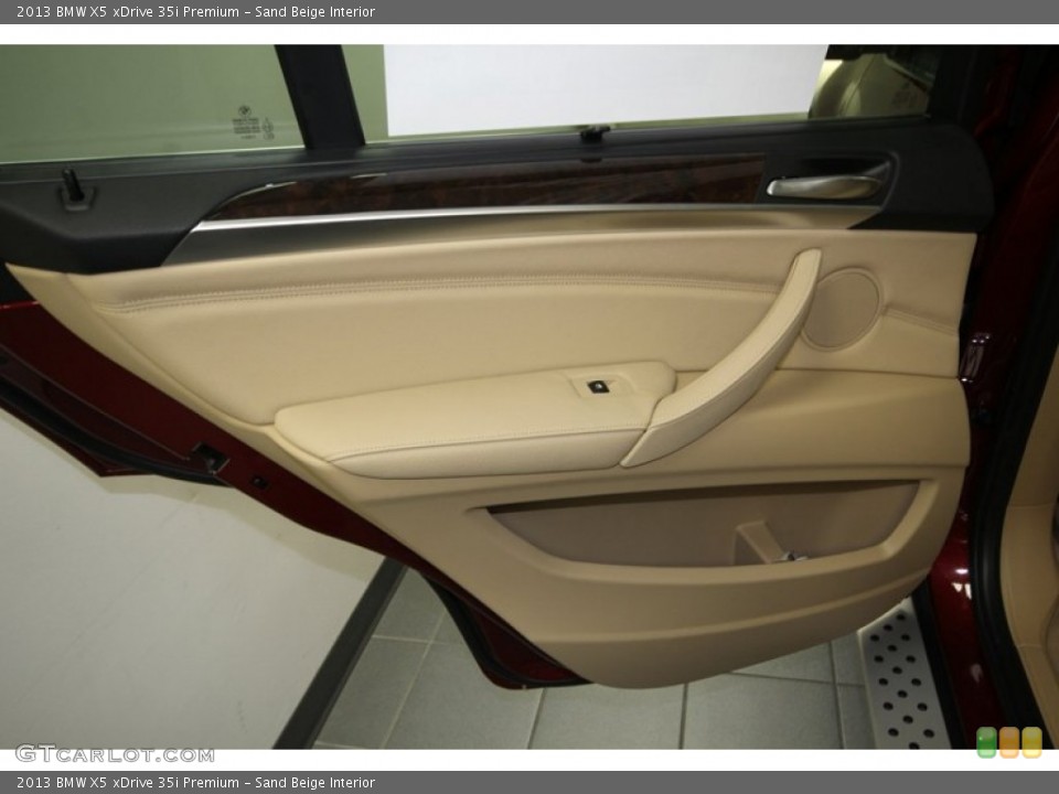 Sand Beige Interior Door Panel for the 2013 BMW X5 xDrive 35i Premium #76807200