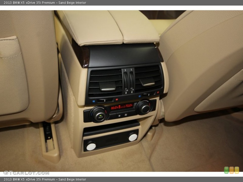 Sand Beige Interior Controls for the 2013 BMW X5 xDrive 35i Premium #76807239
