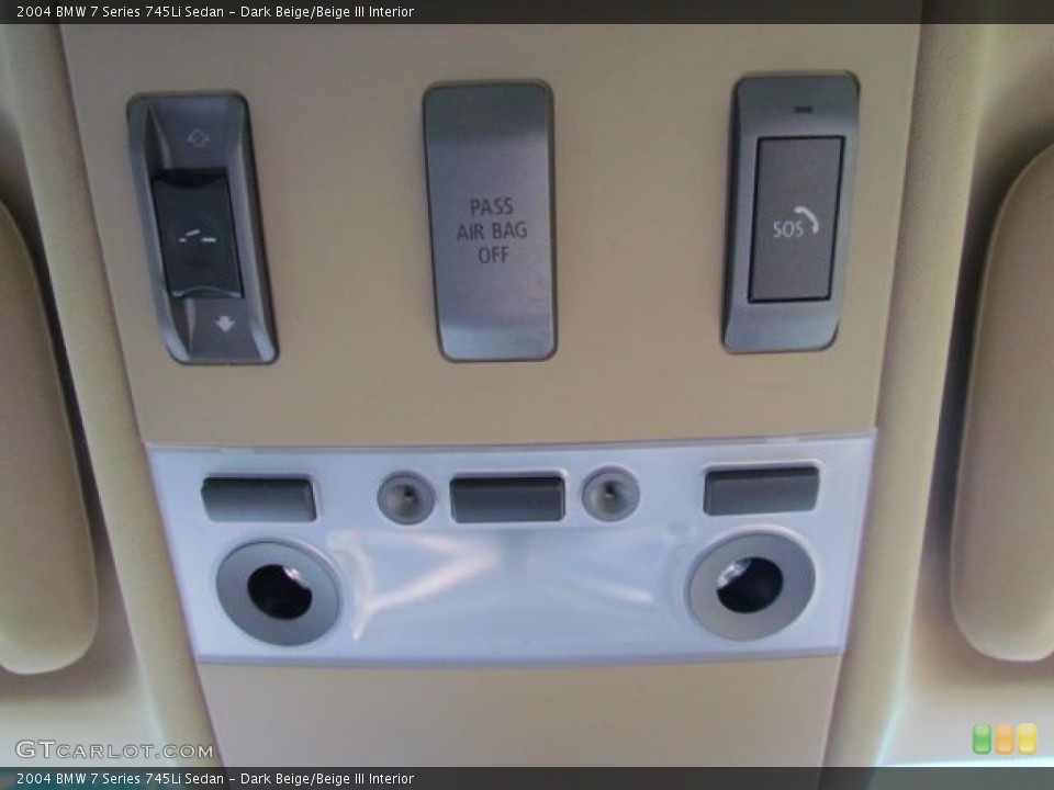 Dark Beige/Beige III Interior Controls for the 2004 BMW 7 Series 745Li Sedan #76809006