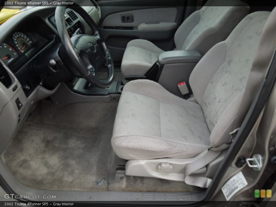 Gray Interior Photo for the 2002 Toyota 4Runner SR5 #76810649