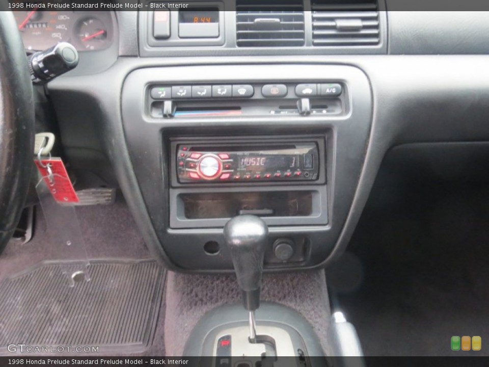 Black Interior Controls for the 1998 Honda Prelude  #76813609