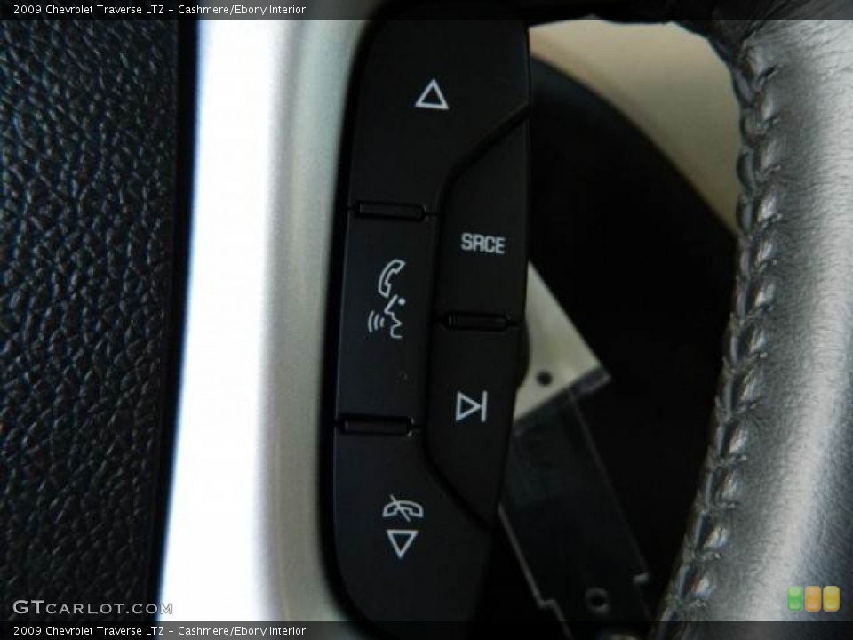 Cashmere/Ebony Interior Controls for the 2009 Chevrolet Traverse LTZ #76816446