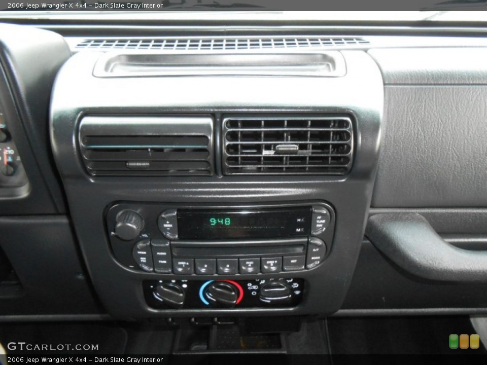 Dark Slate Gray Interior Controls for the 2006 Jeep Wrangler X 4x4 #76816470