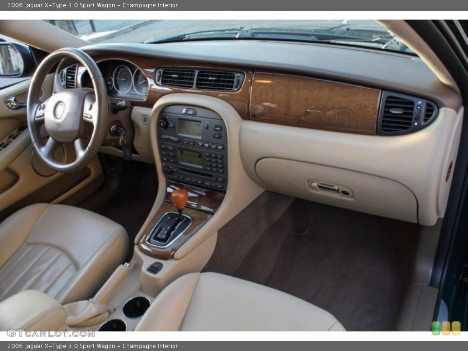 Champagne Interior Dashboard for the 2006 Jaguar X-Type 3.0 Sport Wagon #76818341