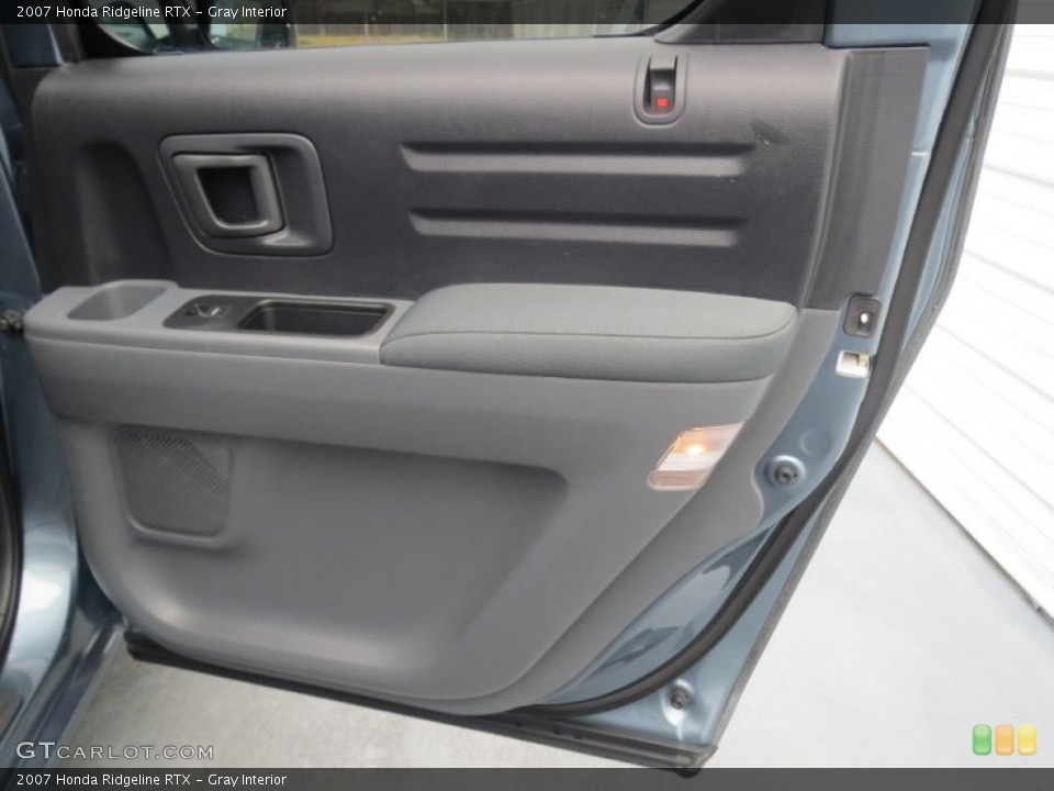 Gray Interior Door Panel for the 2007 Honda Ridgeline RTX #76820391