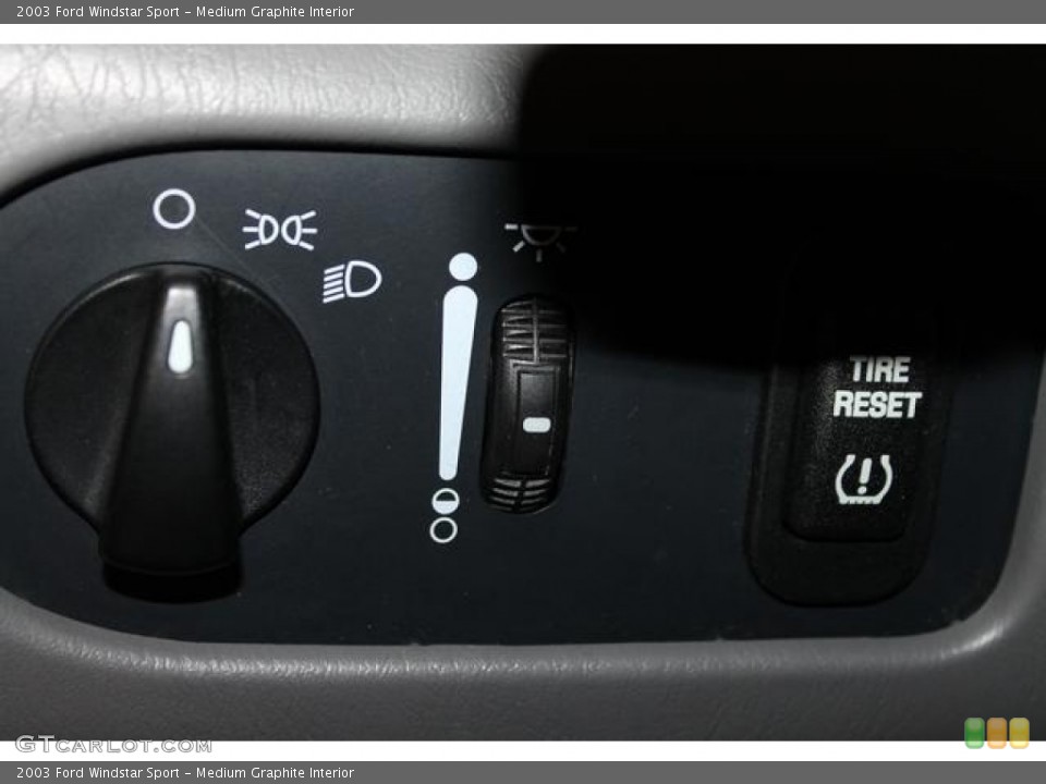 Medium Graphite Interior Controls for the 2003 Ford Windstar Sport #76821339