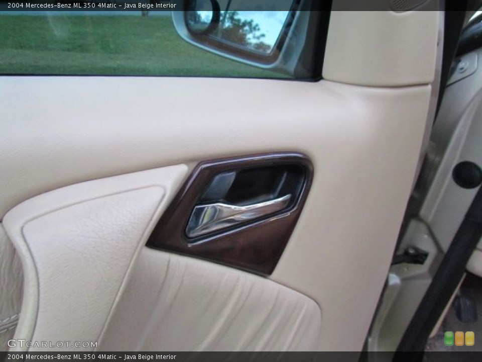 Java Beige Interior Controls for the 2004 Mercedes-Benz ML 350 4Matic #76824408