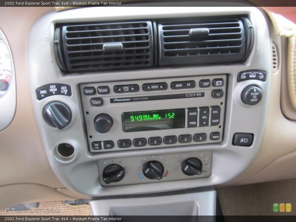Medium Prairie Tan Interior Controls for the 2002 Ford Explorer Sport Trac 4x4 #76834699