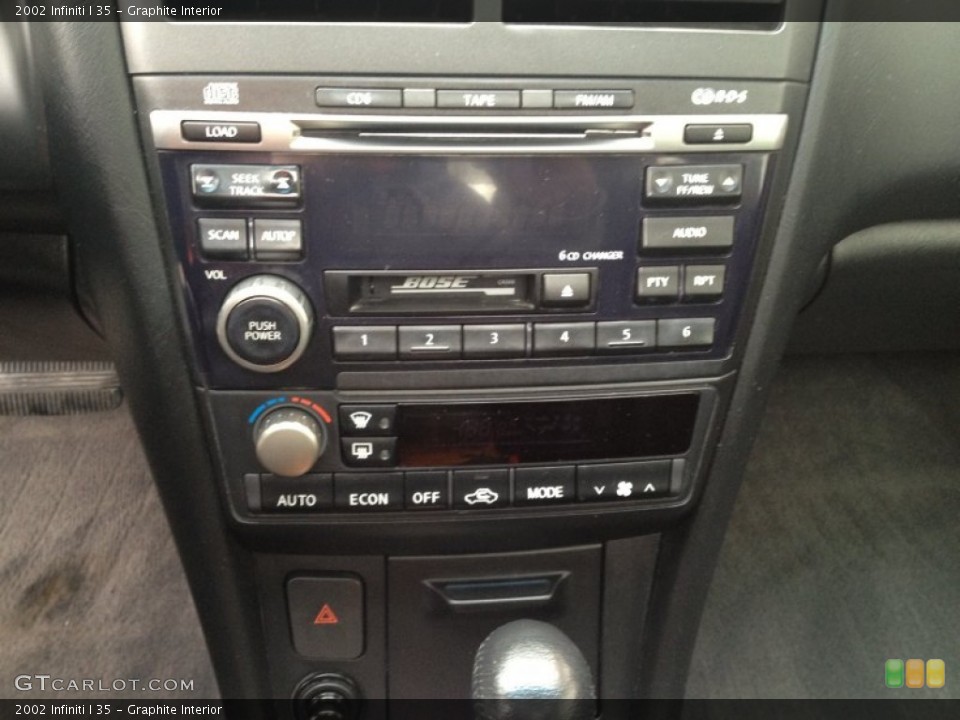 Graphite Interior Controls for the 2002 Infiniti I 35 #76835853